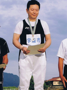 県民体育祭山鹿大会の表彰式の様子